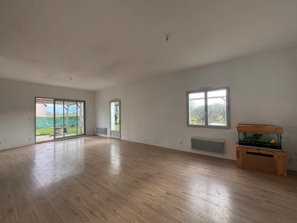 Les Rosiers sur Loire - À vendre – Maison 5 pièces - 3 chambres avec jardin