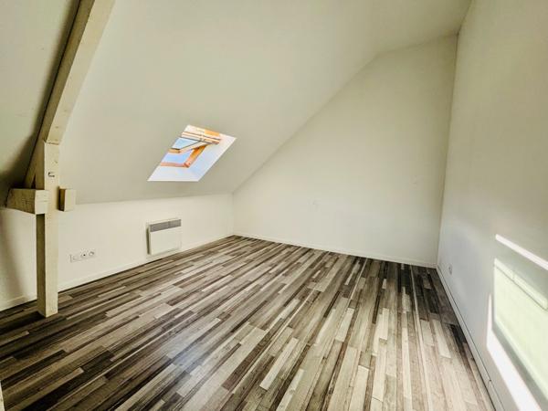 Les Rosiers sur Loire - À vendre – Maison 5 pièces - 3 chambres avec jardin