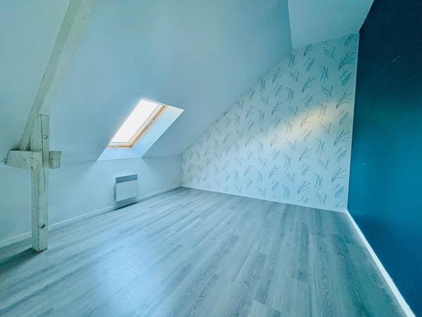 Les Rosiers sur Loire - À vendre – Maison 5 pièces - 3 chambres avec jardin