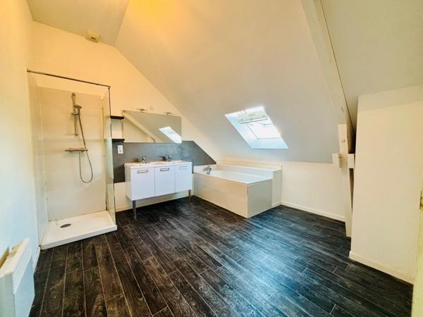 Les Rosiers sur Loire - À vendre – Maison 5 pièces - 3 chambres avec jardin