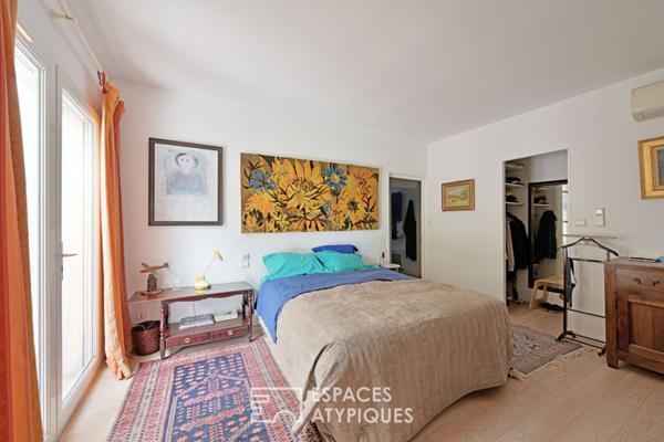 Maison d’architecte confidentielle avec piscine, vue Pic Saint-Loup et potentiel multiple