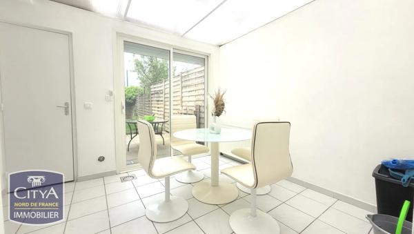 Appartement à louer 2 pièces 47.41m² La Madeleine (59110)