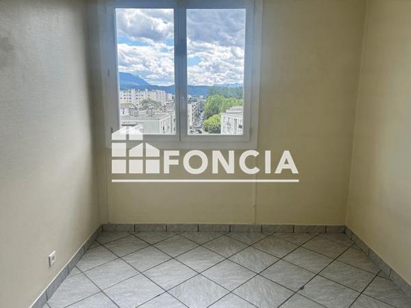 Location Appartement 4 pièces 67.5 m² - LE PIERRE SEMARD Saint Martin D Heres 38400