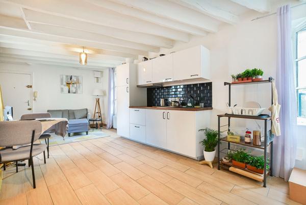 Appartement 2 pièce(s) Idéalement situé !