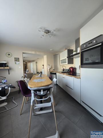 Maison
                                                                                                                                                                                                                                                                                                                        4 pièce(s)                                                                                                                                                                                                          2 chambre(s)                                                                                                                                                                                                          62  m²