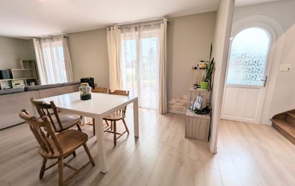 Vente Maison Style Ile de France Pouilly-les-nonains   