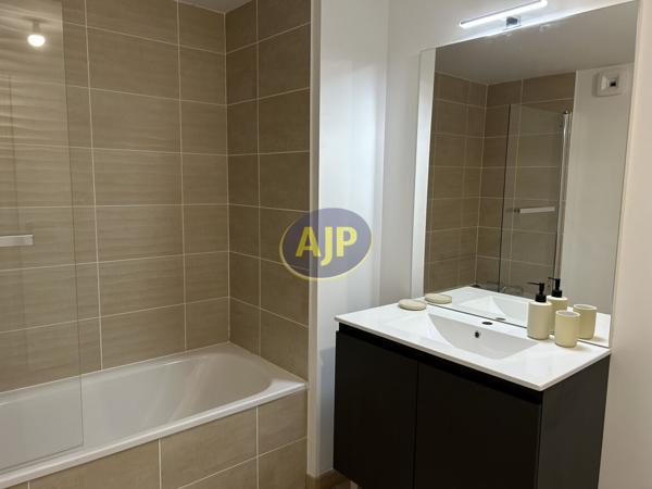 Appartement à vendre Bordeaux - 3 pièces, 65m² avec 2 chambre(s) à 267 267€ - AJP ACTEA Talence