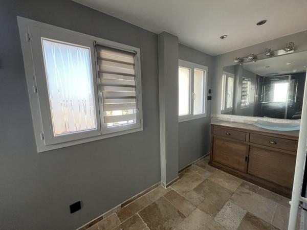 Appartement à louer 780 € CC Tarbes 3 p 82 m² DPE C