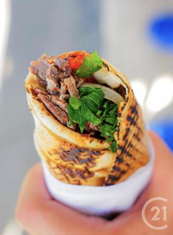 à vendre  200 m2 MONT ST AIGNAN - 76