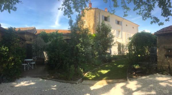 L'Isle-sur-la-Sorgue (84800) Propriété 800 m2