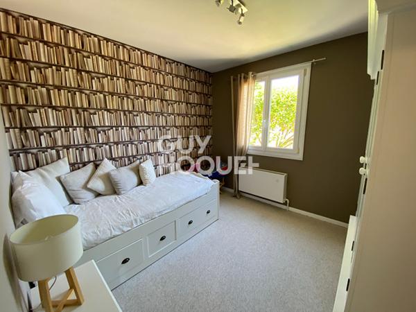 MAISON À VENDRE DE 8 PIÈCES DE 187,00 M²