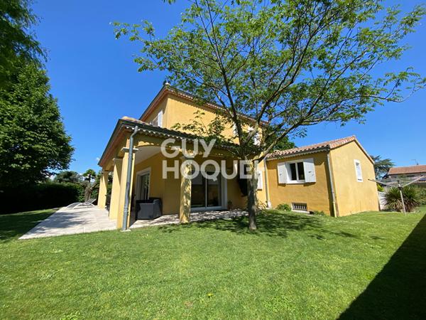 MAISON À VENDRE DE 8 PIÈCES DE 187,00 M²