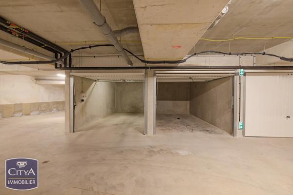 Appartement à vendre 2 pièces 46.87m² Fréjus (83600)