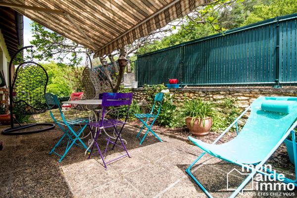 Maison très bon état divisée en deux logements
