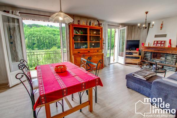 Maison très bon état divisée en deux logements