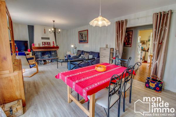 Maison très bon état divisée en deux logements