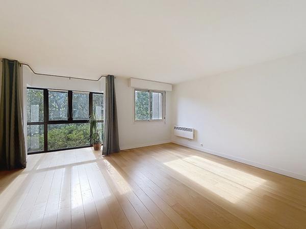 Appartement Suresnes 5 pièce(s) 106 m2