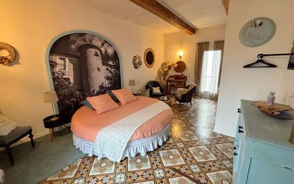 Maison à vendre    6 pièces •  Bessan