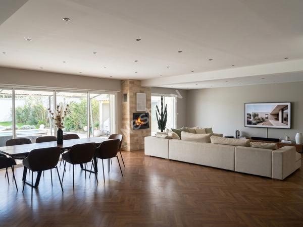 Maison Chateauneuf Les Martigues 198 m2