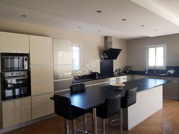 Maison Chateauneuf Les Martigues 198 m2