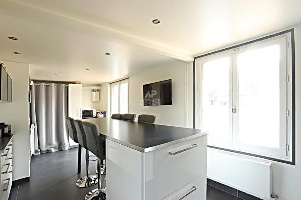NANTERRE - Mont Valérien - Maison familiale de 109,19 m² €649 000 ** - Référence 15384