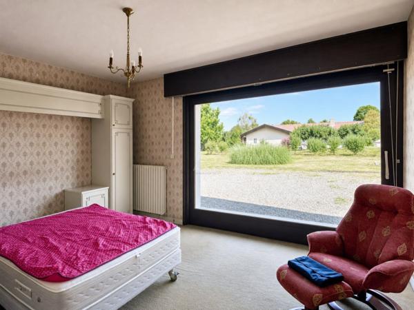 Maison d’architecte de 167 m² sur 2 601 m² de terrain