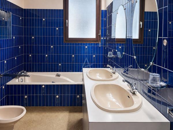 Maison d’architecte de 167 m² sur 2 601 m² de terrain