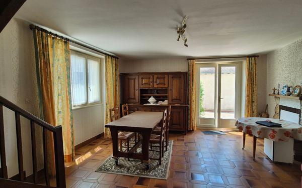 Maison à vendre    4 pièces • 115 m2 Mesves-sur-Loire