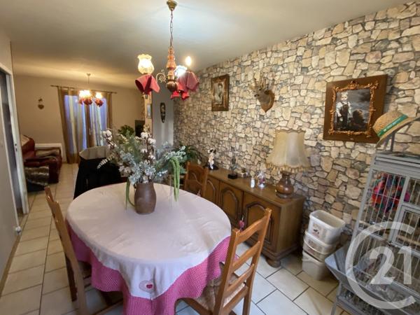 Maison à vendre  7 pièces - 94 m2 LA GUERCHE SUR L AUBOIS - 18