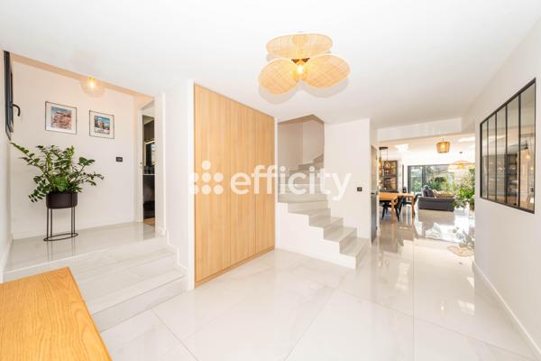 Maison 5 pièces - 180 m² Bien prestige