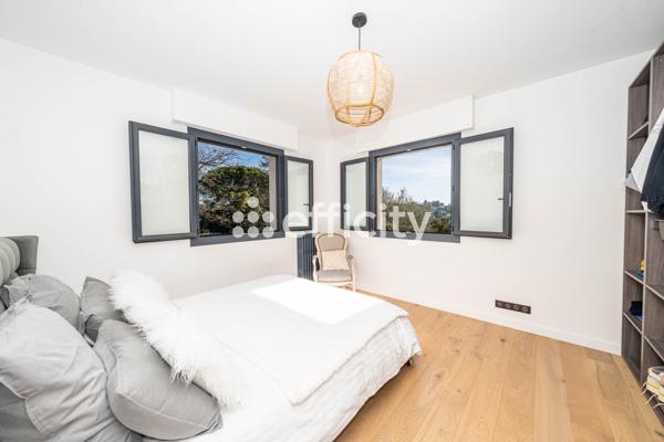 Maison 5 pièces - 180 m² Bien prestige