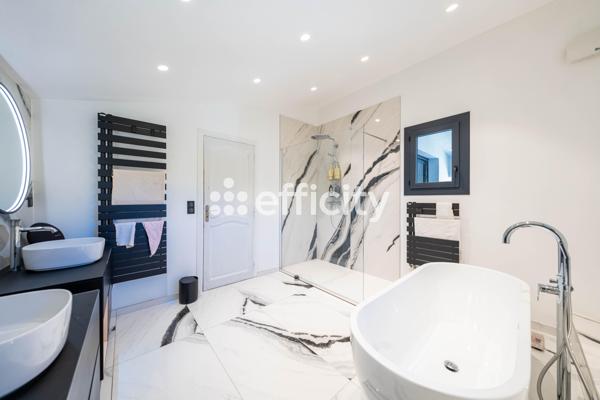 Maison 5 pièces - 180 m² Bien prestige