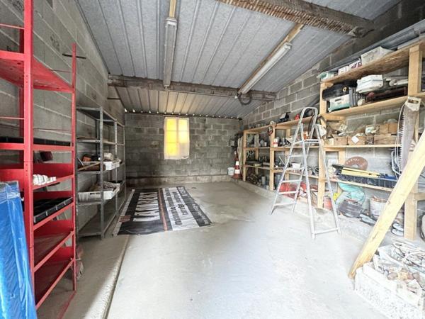 Bâtiment de 400 m² à Luzy (58170)