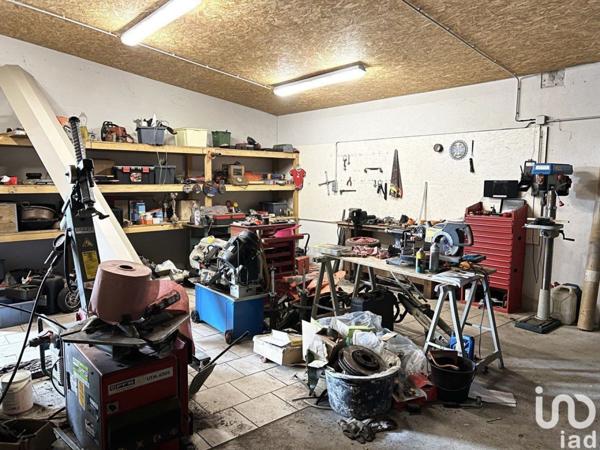 Bâtiment de 400 m² à Luzy (58170)