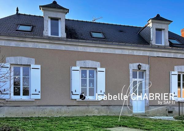 TIERCE, MAISON DE VILLE RENOVEE