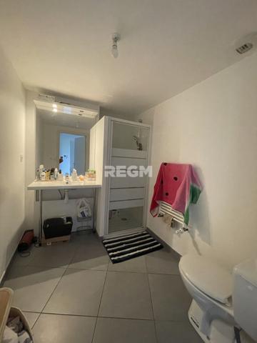 Marseille (13009) À vendre – Marseille 9ème – T3 récent avec terrasse et double garage