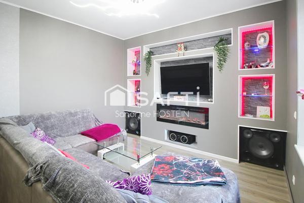 Appartement Duplex avec 3 chambres-mezzanine-caves-garage et jardin!