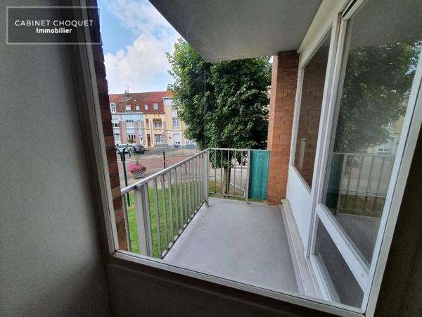 F3 AVEC BALCON ET PARKING A LOUER - LA MADELEINE - 63.5 m 2 - 918 € charges comprises par mois