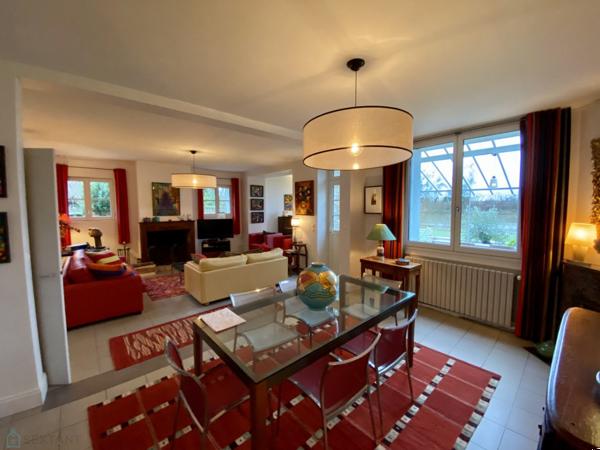 Maison de charme en bord de Seine