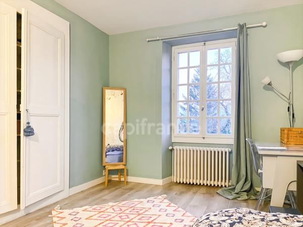 Maison à vendre 7 pièces DIVONNE LES BAINS (01)