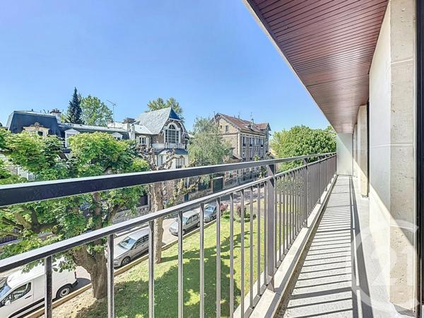 Appartement F5 à vendre  5 pièces - 102,75 m2 LE CHESNAY - 78