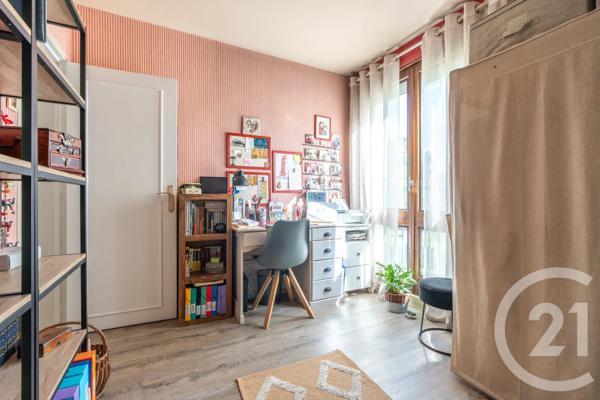 Appartement F4 à vendre  4 pièces - 74,43 m 2   VILLIERS SUR MARNE  - 94