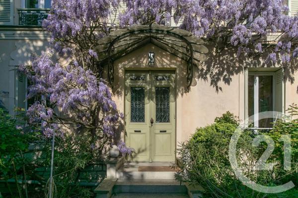 Maison à vendre  7 pièces - 175,32 m 2   FONTENAY SOUS BOIS  - 94