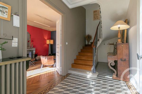 Maison à vendre  7 pièces - 175,32 m 2   FONTENAY SOUS BOIS  - 94