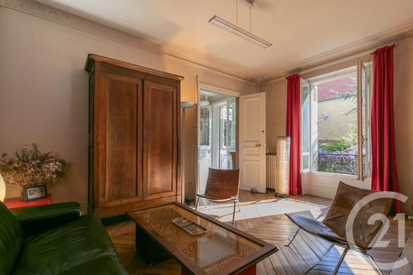 Maison à vendre  7 pièces - 175,32 m 2   FONTENAY SOUS BOIS  - 94