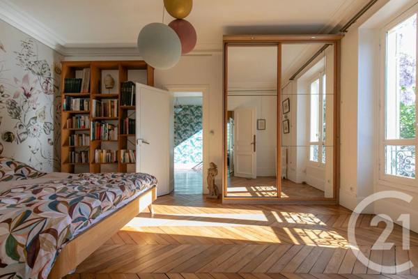 Maison à vendre  7 pièces - 175,32 m 2   FONTENAY SOUS BOIS  - 94