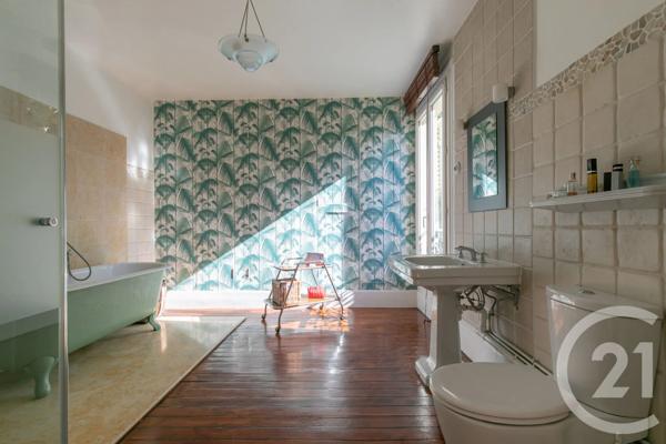 Maison à vendre  7 pièces - 175,32 m 2   FONTENAY SOUS BOIS  - 94