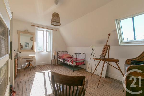 Maison à vendre  7 pièces - 175,32 m 2   FONTENAY SOUS BOIS  - 94