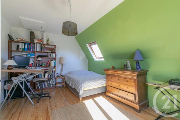 Maison à vendre  7 pièces - 175,32 m 2   FONTENAY SOUS BOIS  - 94