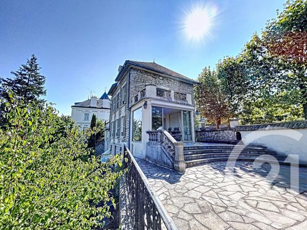 Maison à vendre  7 pièces - 175,32 m 2   FONTENAY SOUS BOIS  - 94